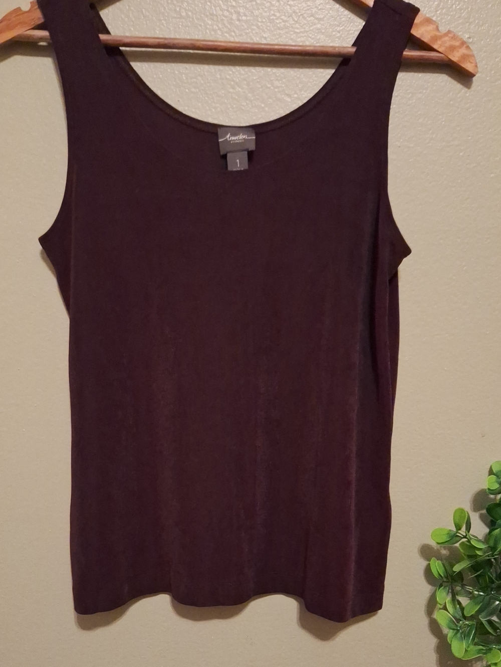 Chico's Women's Deep Plum Scoop Neck Tank Top
